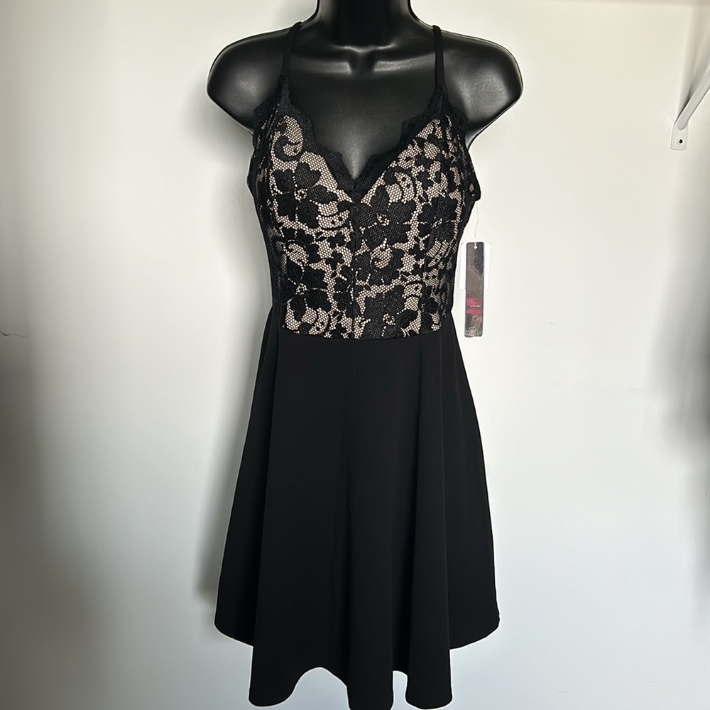 MY MICHELLE Two Tone Lace Skater Dress Juniors size 15 Women’s XL Black Nude - Picture 1 of 13